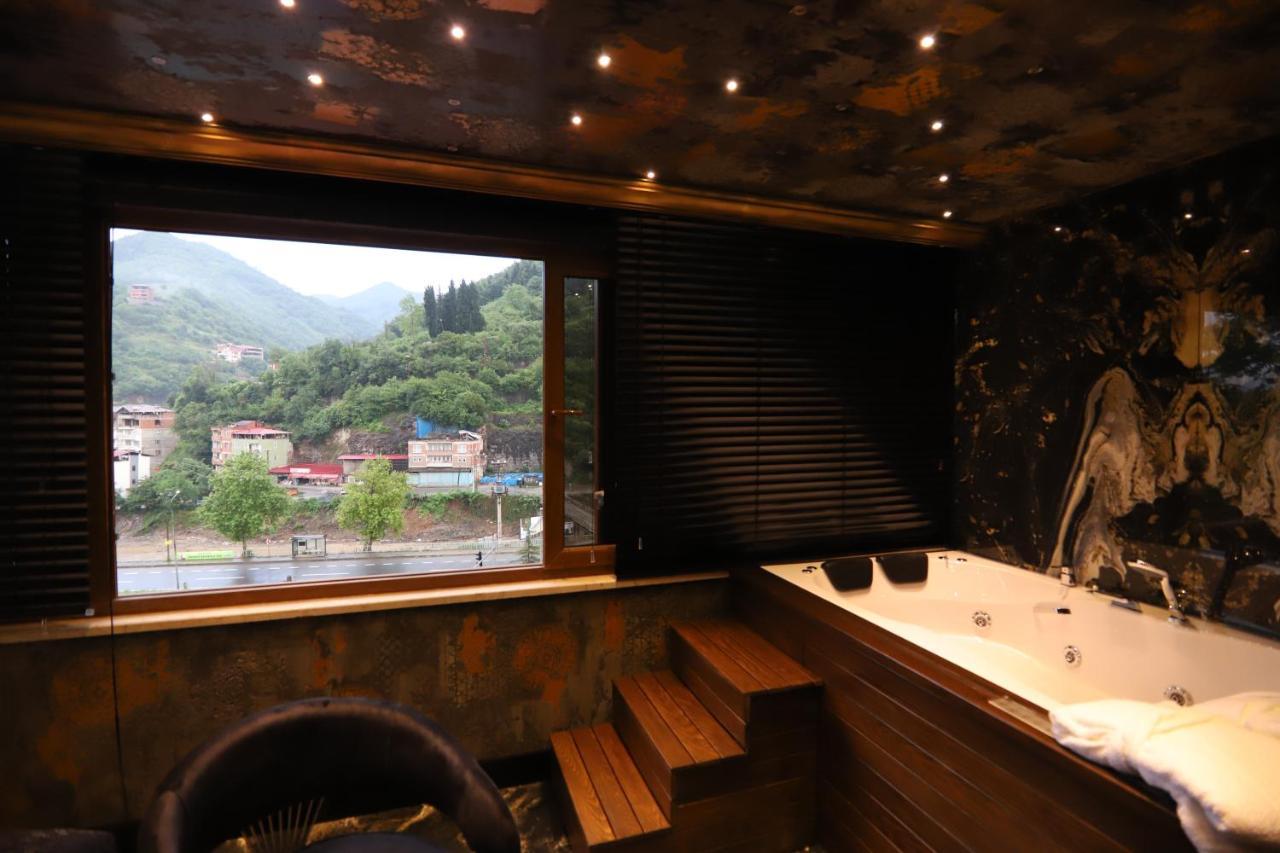 Bayrak Grand Hotel Trabzon Ngoại thất bức ảnh