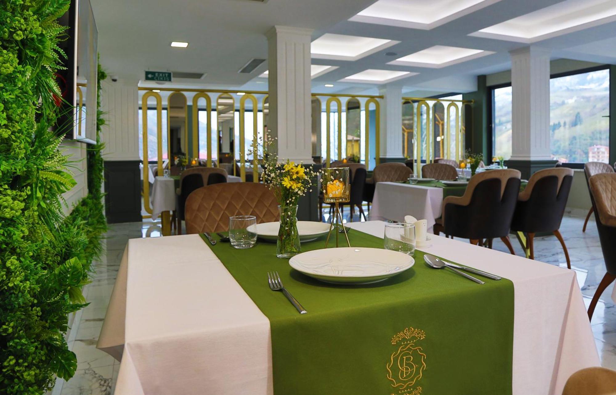 Bayrak Grand Hotel Trabzon Ngoại thất bức ảnh